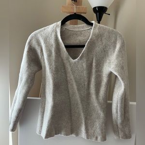 Elegant Gray Women's Sweater